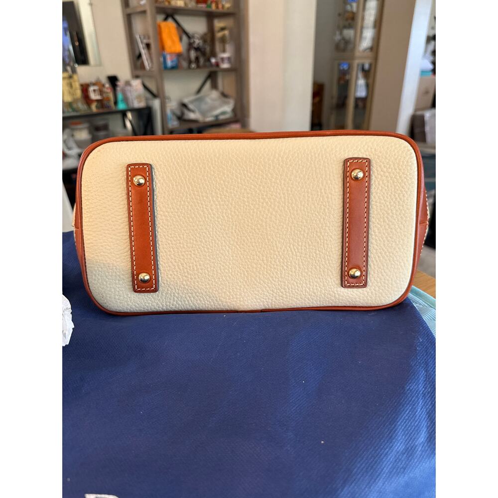 Dooney & Bourke Darcy Satchel Bone Pebble Grain Leather Bag w/ Strap Dust Bag - Picture 6 of 6